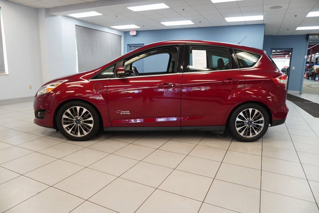 2017 Ford C-Max Energi Titanium photo 2