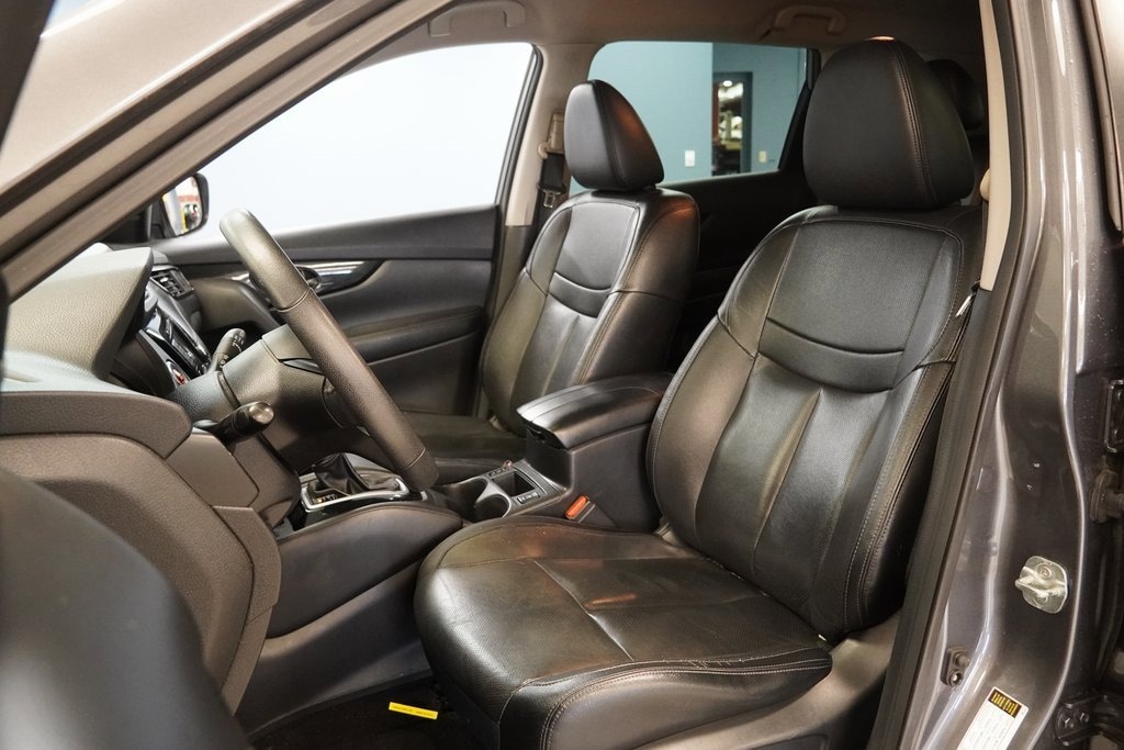 Used 2019 Nissan Rogue SL SUV