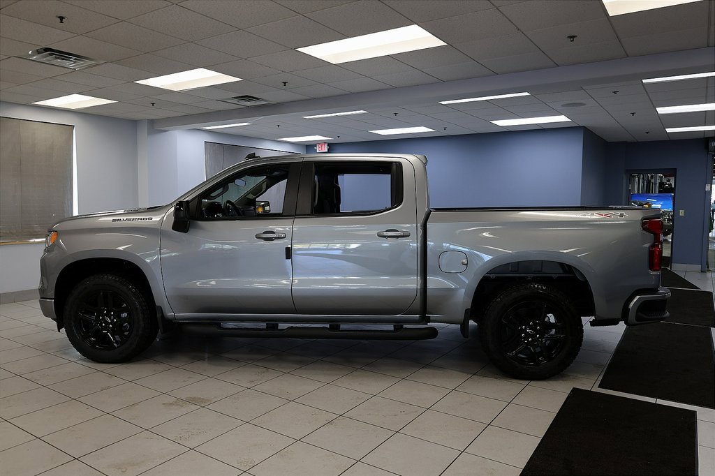 2026 Chevrolet Silverado 1500 RST photo 2