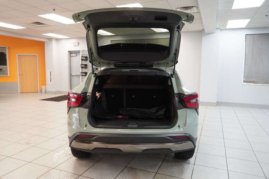 2026 Chevrolet Trax Activ - Photo 9