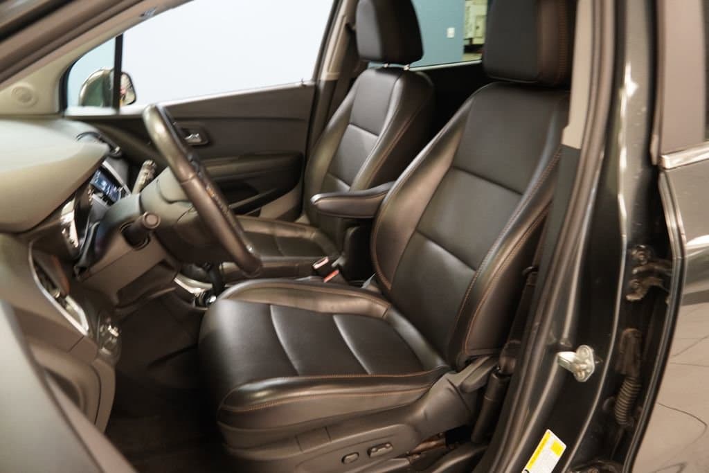 Used 2020 Chevrolet Trax Premier SUV