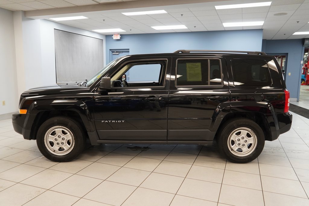 Used 2017 Jeep Patriot Sport with VIN 1C4NJPBB3HD158525 for sale in Strongsville, OH