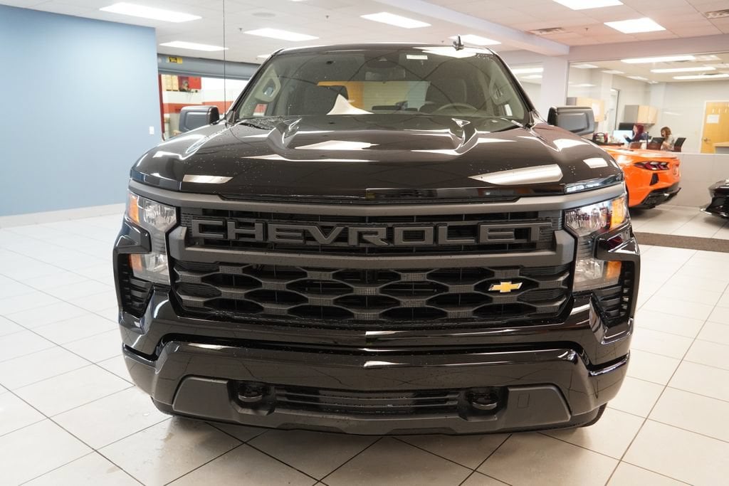 2026 Chevrolet Silverado 1500 Custom - Photo 13