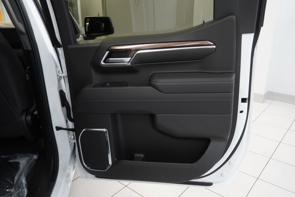 2026 Chevrolet Silverado 1500 LT - Photo 23