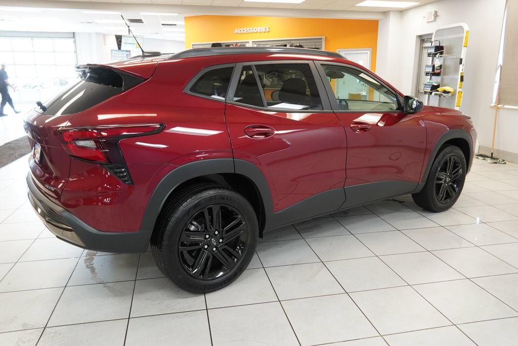 2024 Chevrolet Trax Activ - Photo 11