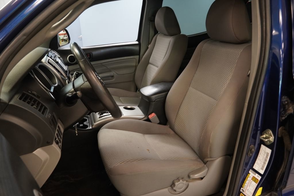 Used 2015 Toyota Tacoma Base Truck Double Cab