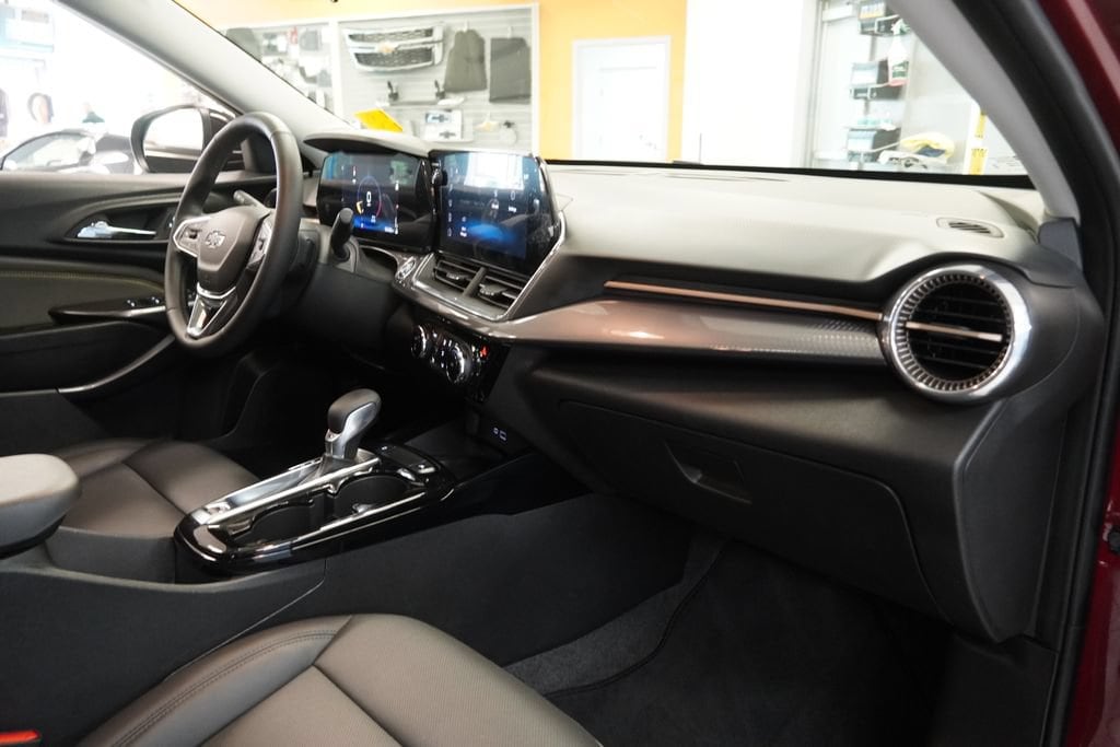 2024 Chevrolet Trax Activ - Photo 34