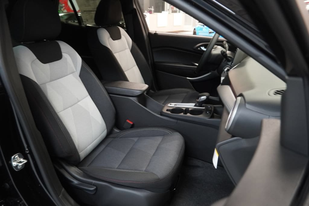 2026 Chevrolet Trax RS - Photo 31