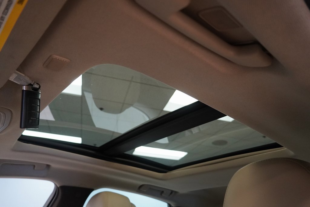 2013 Cadillac XTS Premium photo 4