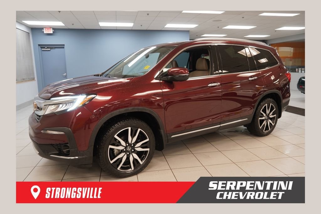 2022 Honda Pilot Touring-7 AWD's photo