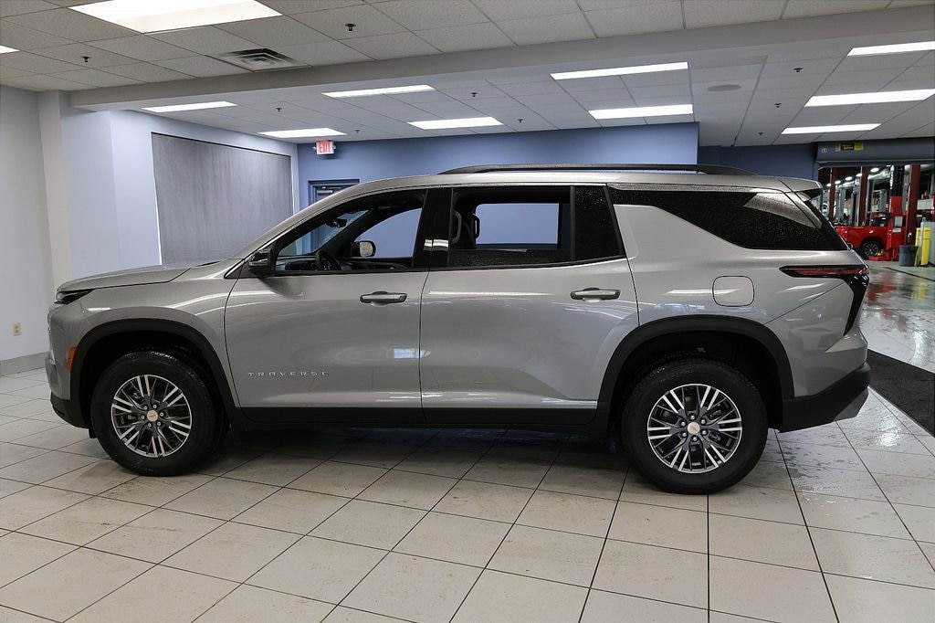 New 2026 Chevrolet Traverse LT SUV