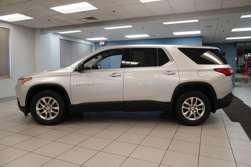 Used 2018 Chevrolet Traverse LS with VIN 1GNERFKWXJJ148501 for sale in Strongsville, OH