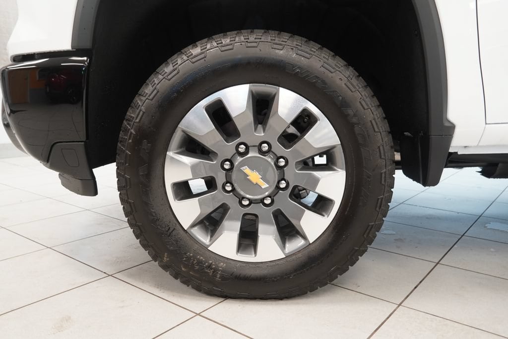 2026 Chevrolet Silverado 2500 HD Custom - Photo 14
