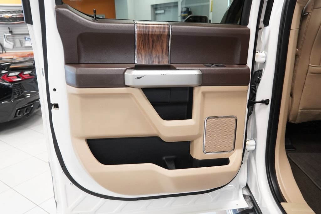 2019 Ford F-150 Lariat - Photo 26