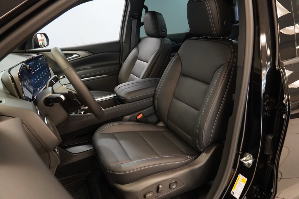 New 2026 Chevrolet Traverse LT SUV