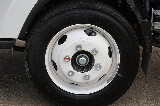 2025 Chevrolet Silverado photo 2