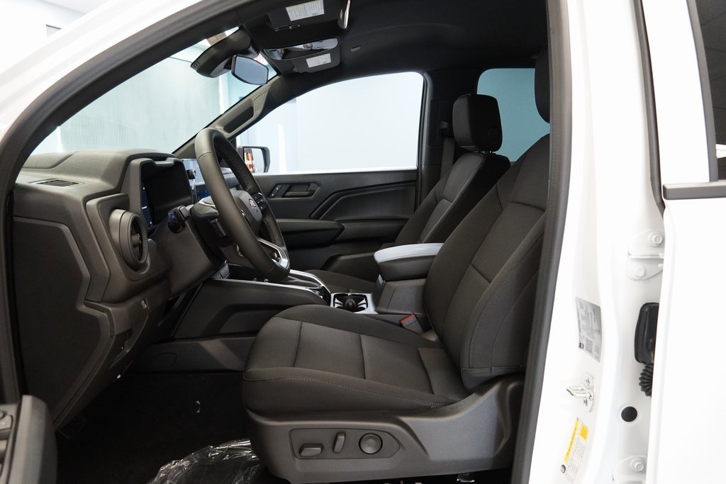 2026 Chevrolet Colorado Work Truck photo 4