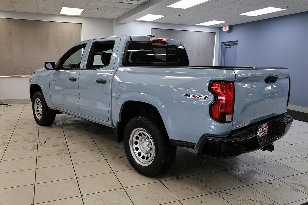2025 Chevrolet Colorado LT photo 4