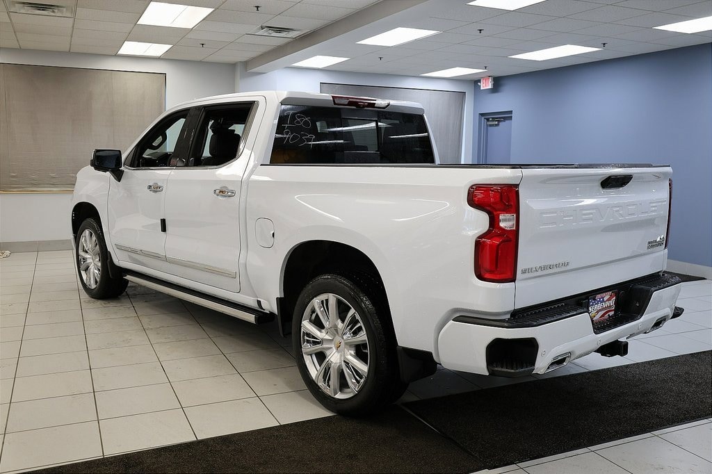 New 2026 Chevrolet Silverado 1500 High Country Truck