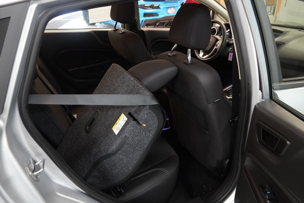 2018 Ford Fiesta SE - Photo 23