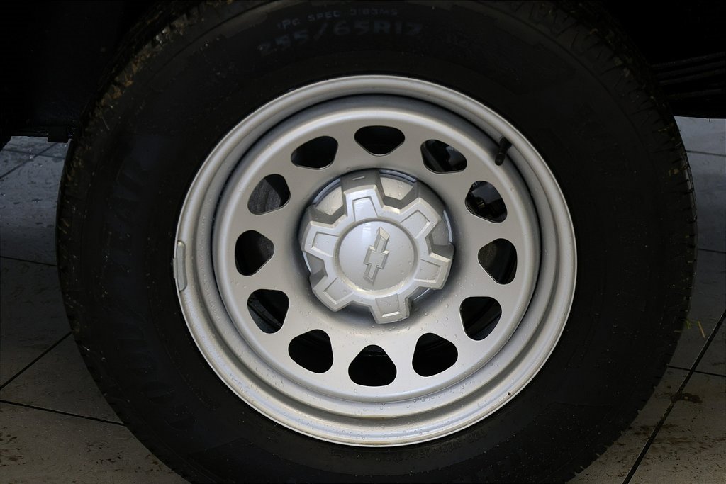 2025 Chevrolet Colorado LT photo 3