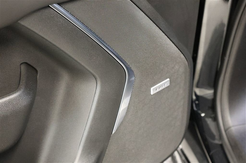 2026 Chevrolet Tahoe LT - Photo 16