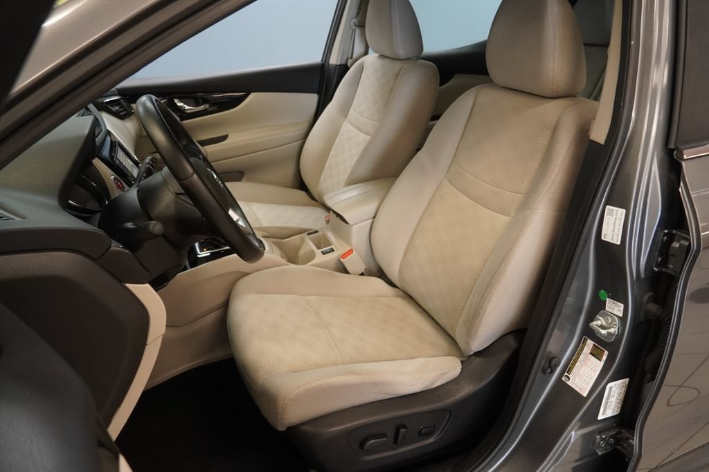 Used 2017 Nissan Rogue Sport SV SUV