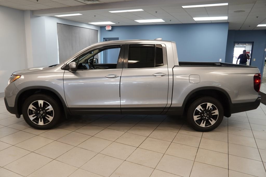 Used 2020 Honda Ridgeline AWD RTL Truck Crew Cab