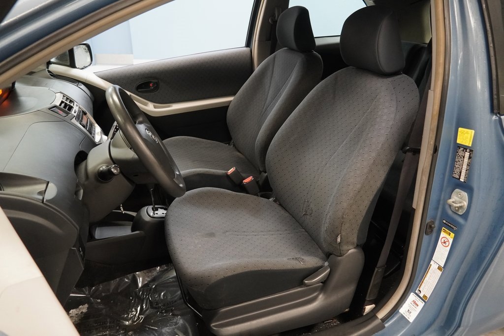 Used 2011 Toyota Yaris NA Liftback