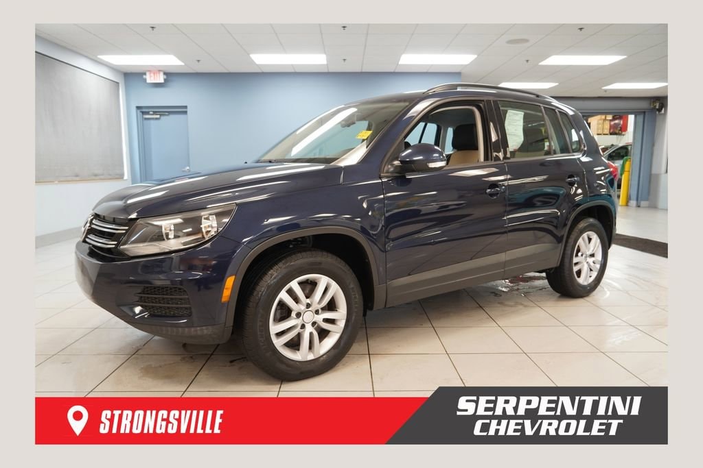 2016 Volkswagen Tiguan 2.0T S 4Motion's photo