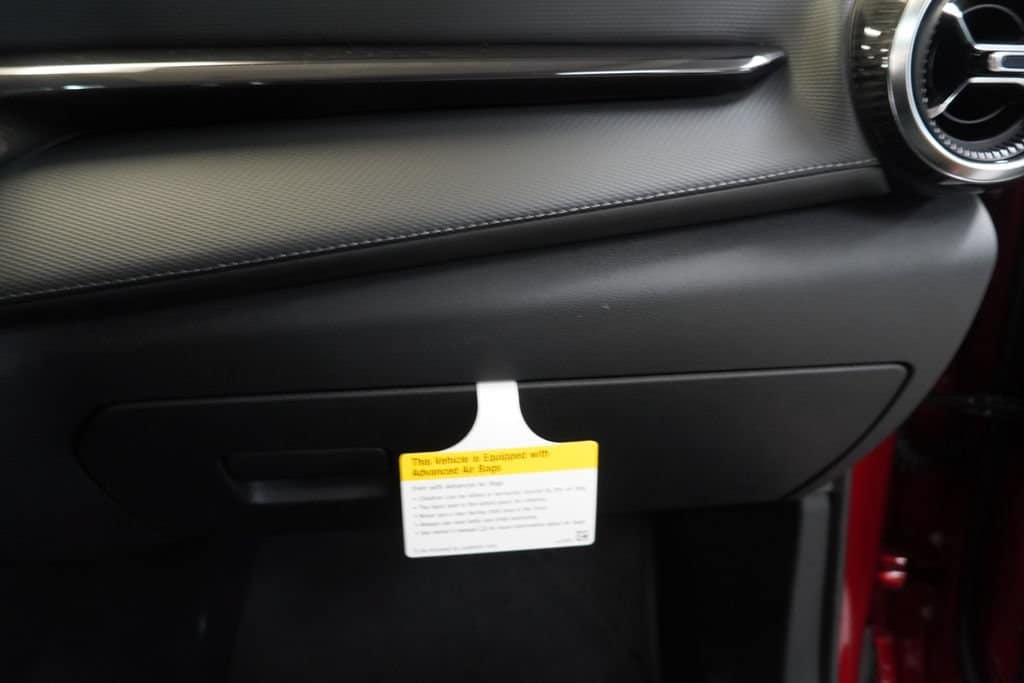 2027 Chevrolet Equinox LT - Photo 38