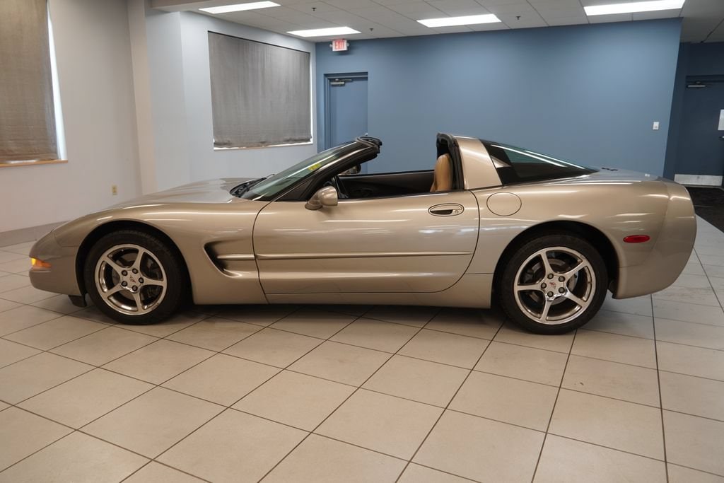 Used 2002 Chevrolet Corvette NA Coupe