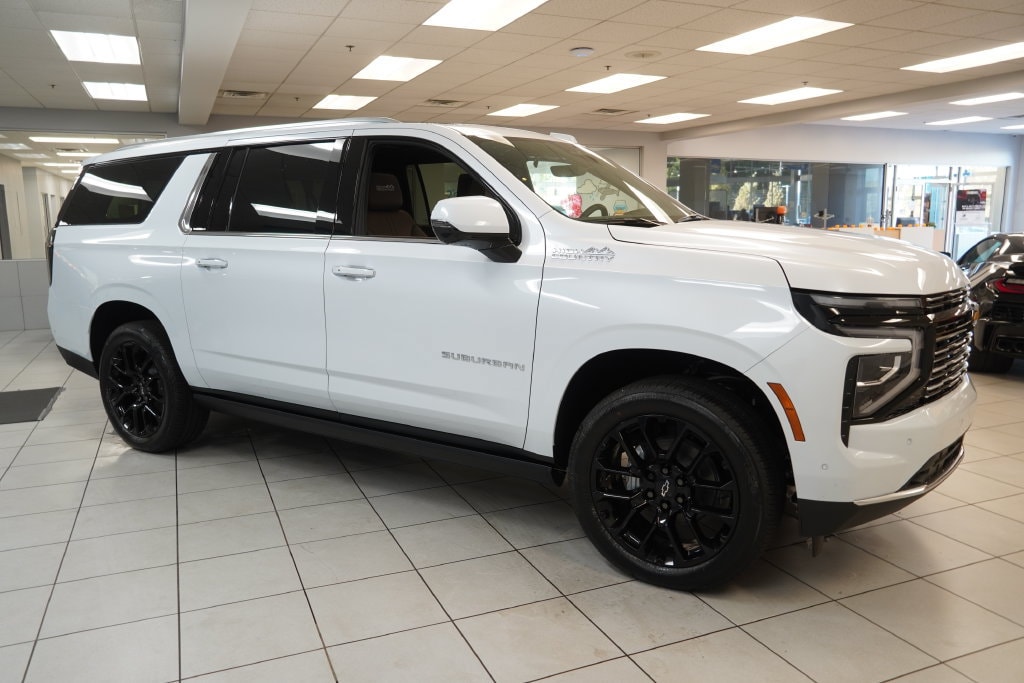 2027 Chevrolet Suburban High Country - Photo 16