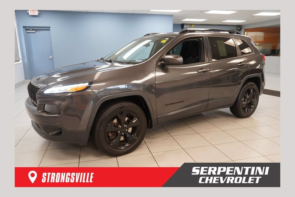 Used 2016 Jeep Cherokee Altitude SUV