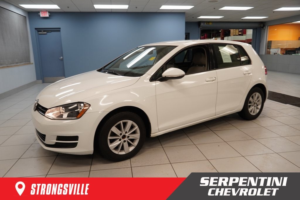 Used 2016 Volkswagen Golf TSI S 4-Door Hatchback