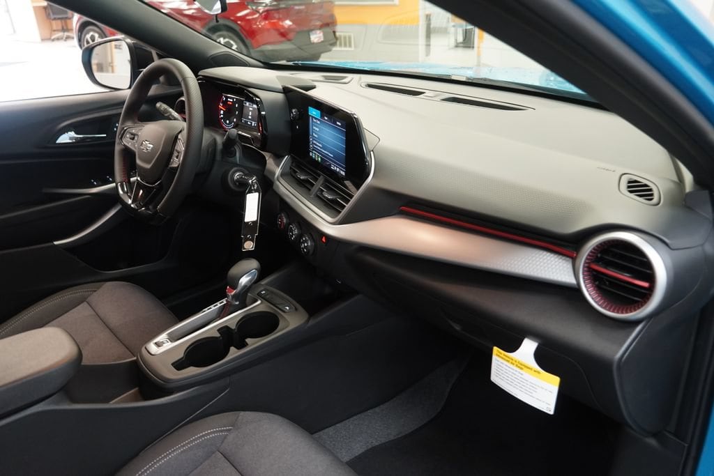 2026 Chevrolet Trax RS - Photo 26