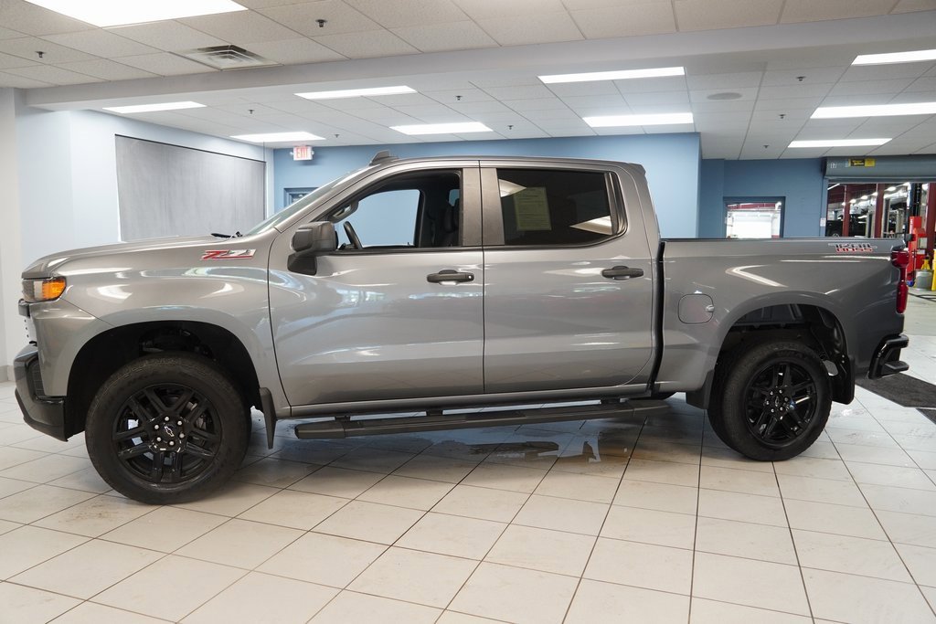 Used 2022 Chevrolet Silverado 1500 Limited Custom with VIN 1GCPYCEK2NZ123465 for sale in Strongsville, OH