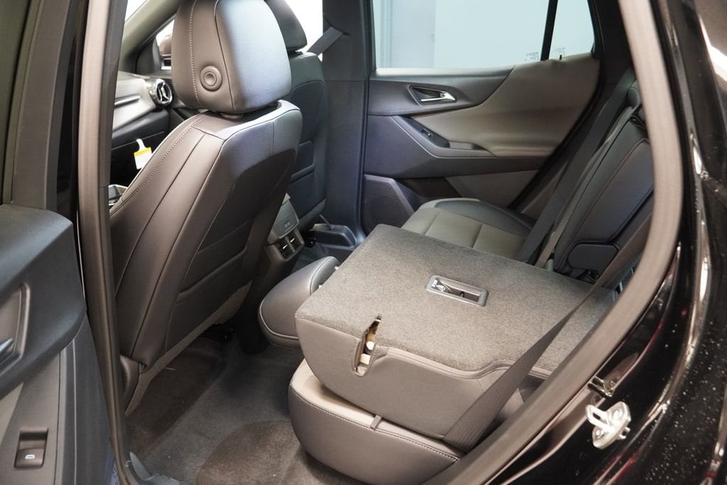 2026 Chevrolet Equinox LT - Photo 18