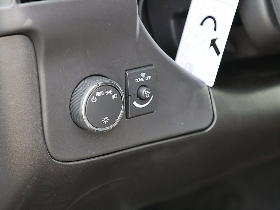 2025 Chevrolet Express Cargo Work Van - Photo 24