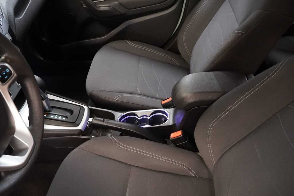 2018 Ford Fiesta SE - Photo 7