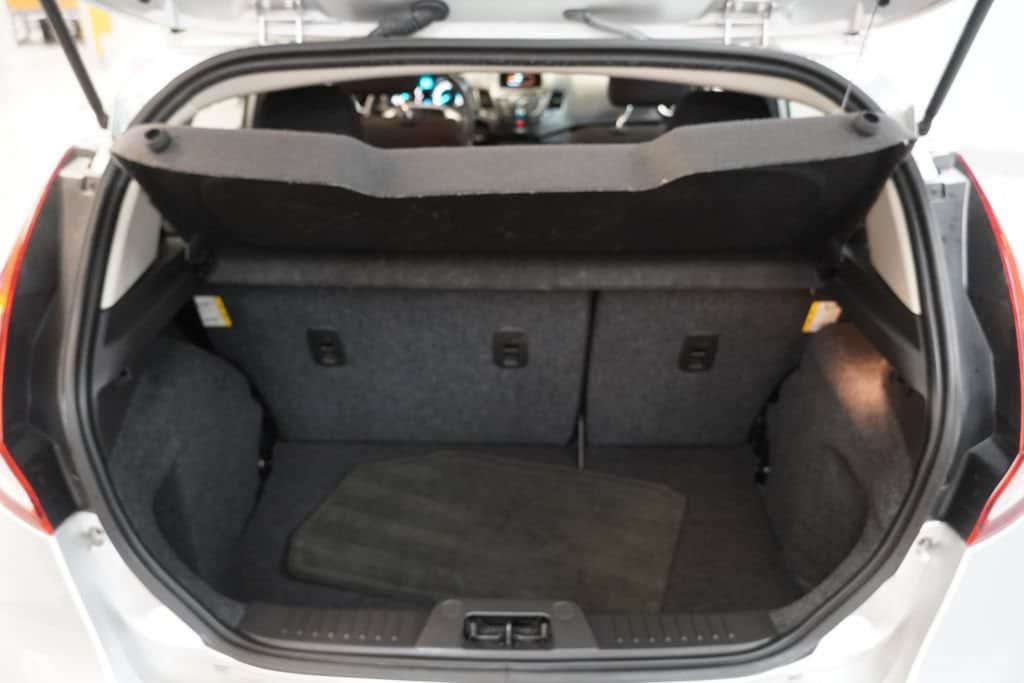 2018 Ford Fiesta SE - Photo 13