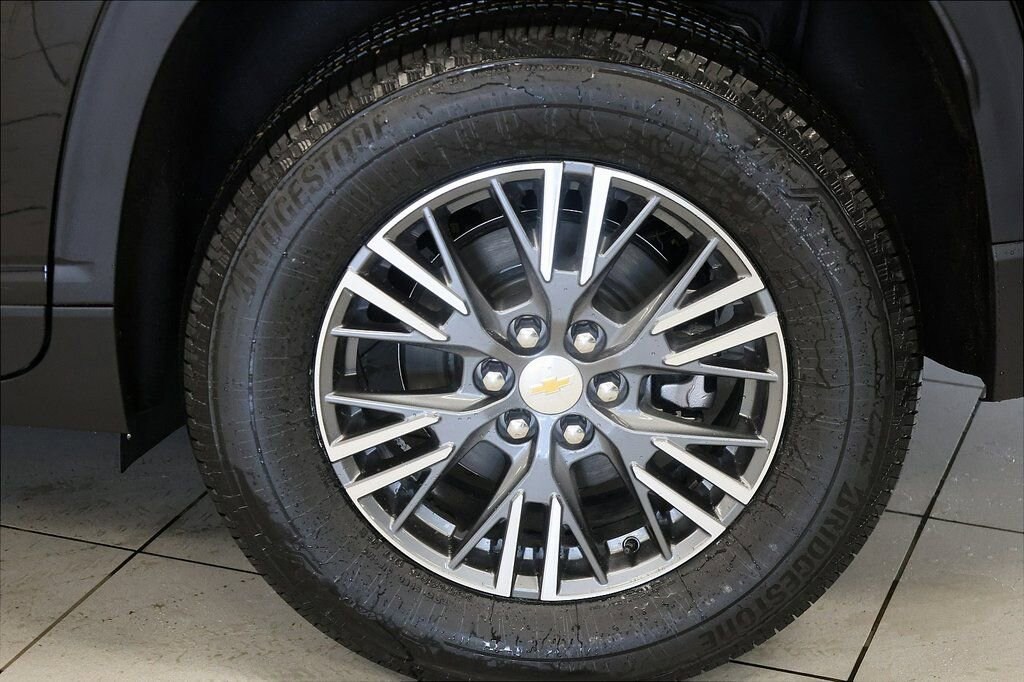 New 2026 Chevrolet Traverse LT SUV