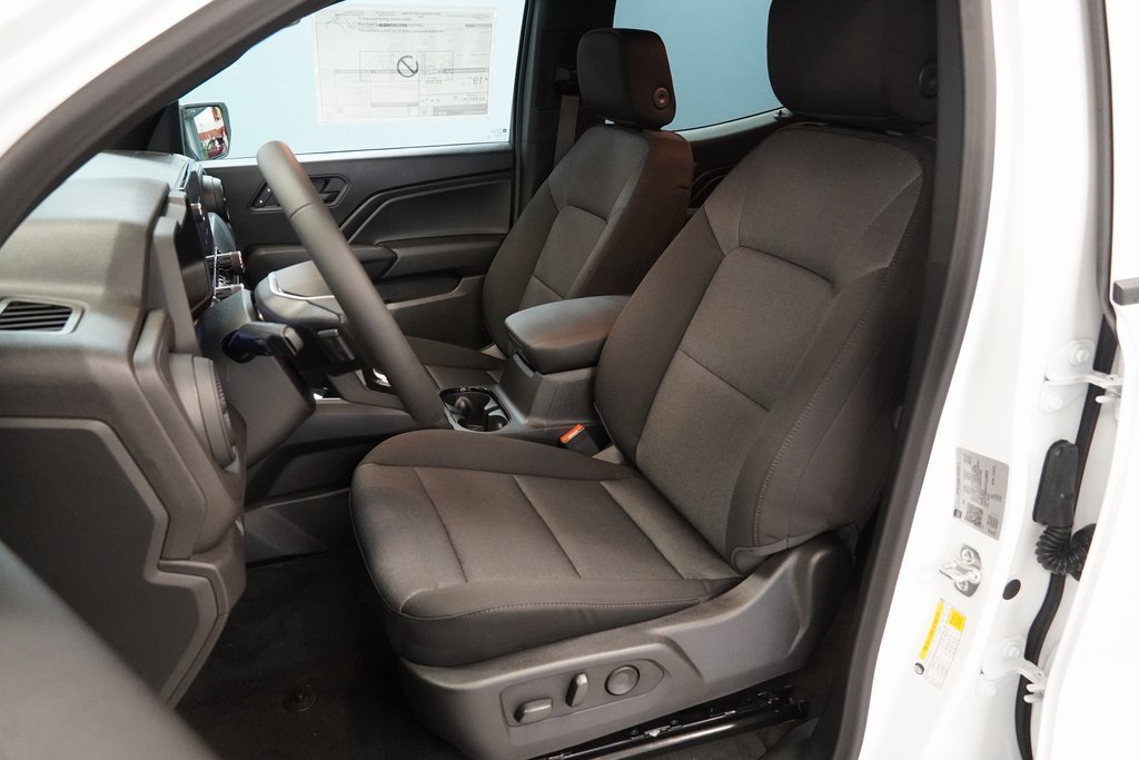 2026 Chevrolet Colorado Work Truck photo 3