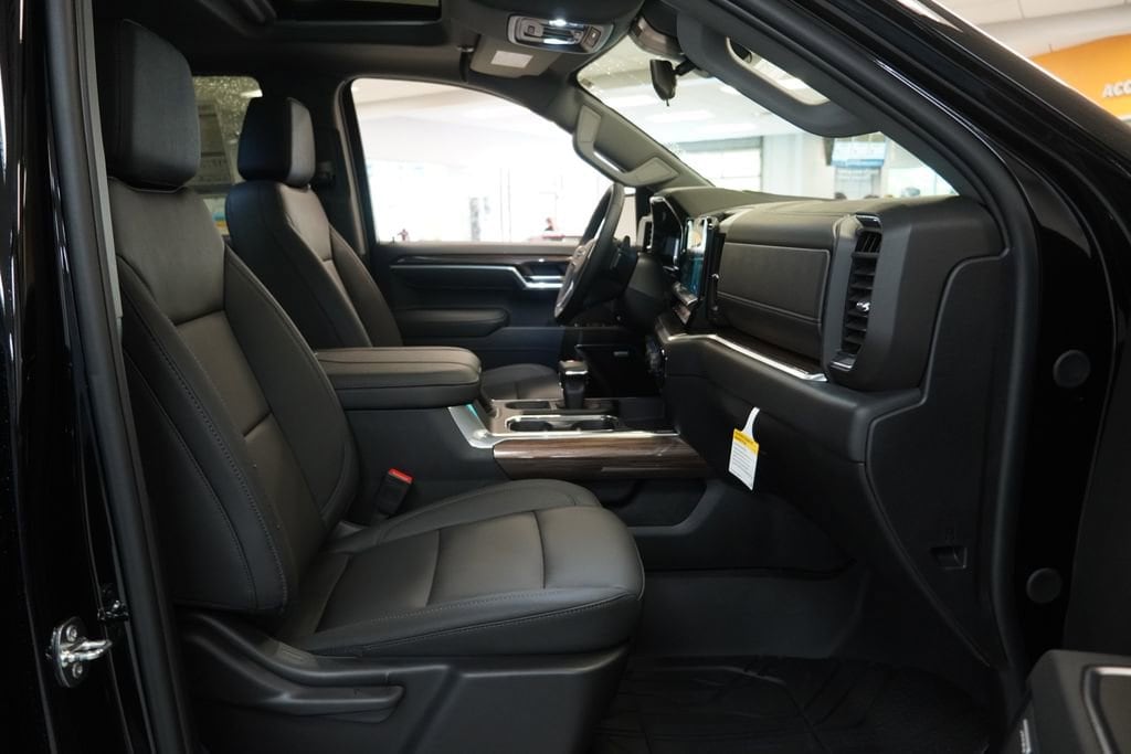 2026 Chevrolet Silverado 1500 RST - Photo 36