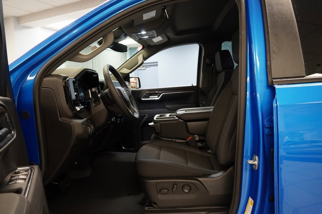 New 2026 Chevrolet Silverado 1500 LT (2FL) Truck