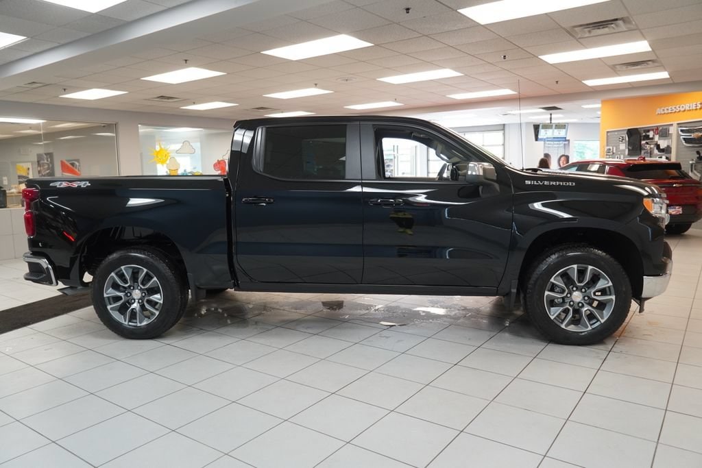 2026 Chevrolet Silverado 1500 LT - Photo 11