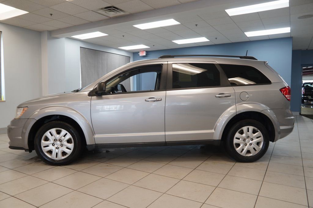 Used 2018 Dodge Journey SE with VIN 3C4PDCABXJT520019 for sale in Strongsville, OH