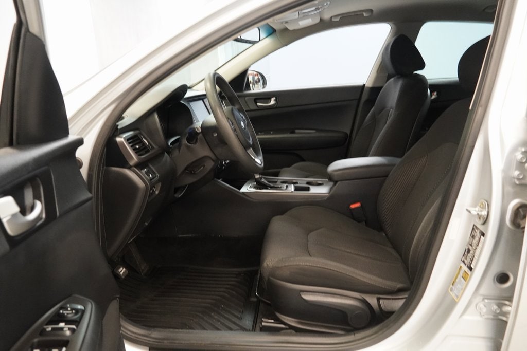 Used 2018 Kia Optima LX Sedan