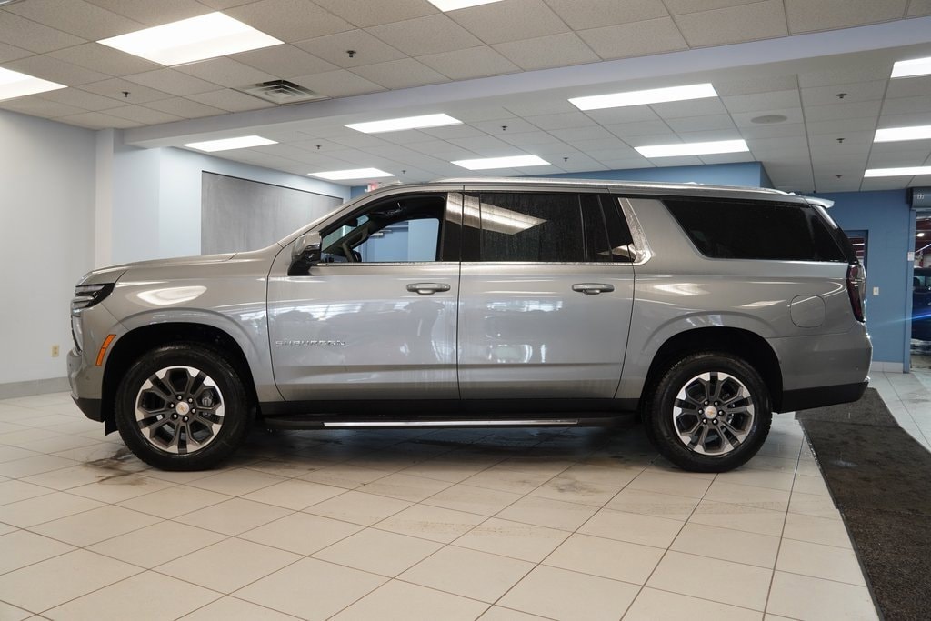 New 2026 Chevrolet Suburban LT SUV