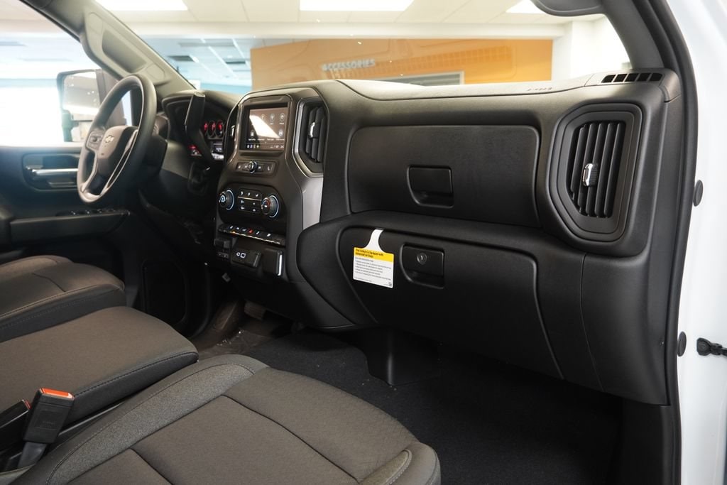 2026 Chevrolet Silverado 2500 HD Custom - Photo 34